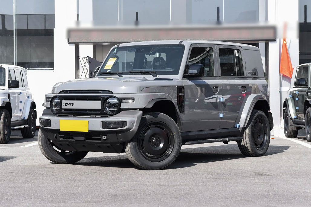 奇瑞iCar V23评测：10万级“方盒子”电动车，是复古情怀还是技术突围？