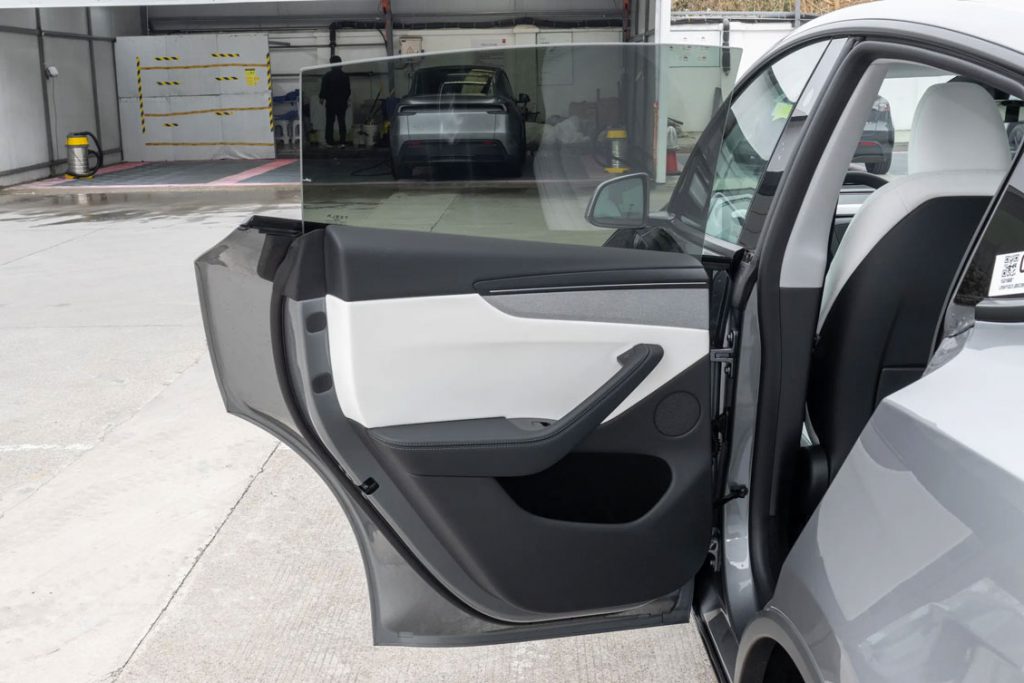 2025款特斯拉Model Y新车评价 2025款特斯拉Model Y新车评价
