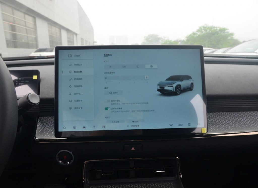 智能豪华新标杆 铂智3X重塑中大型电动SUV市场格局 智能豪华新标杆 铂智3X重塑中大型电动SUV市场格局