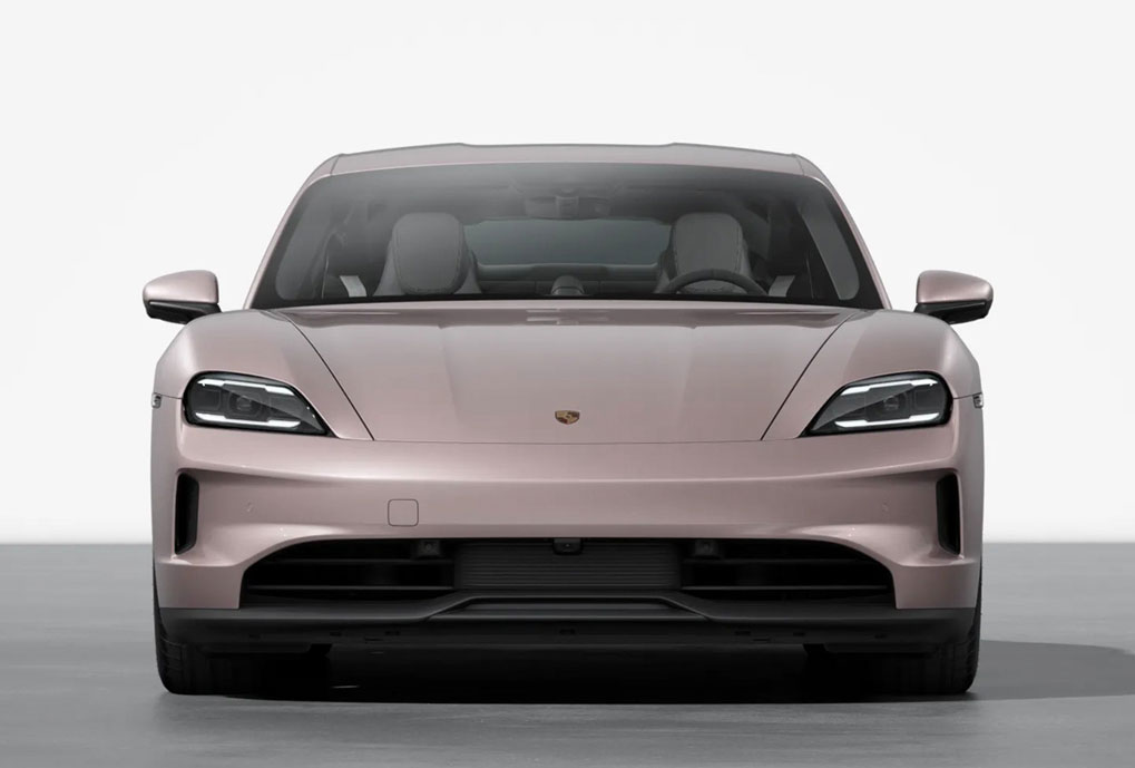 Taycan Turbo S - 当斯图加特猛兽触电重生 Taycan Turbo S - 当斯图加特猛兽触电重生