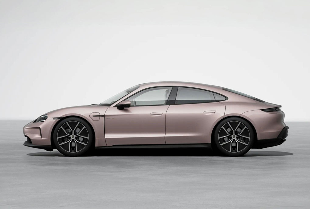 Taycan Turbo S - 当斯图加特猛兽触电重生 Taycan Turbo S - 当斯图加特猛兽触电重生