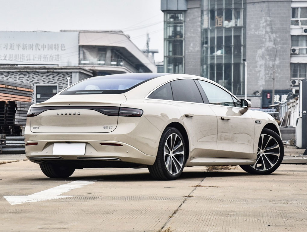 智界S7——智能驾驶时代的空间革命者 智界S7——智能驾驶时代的空间革命者