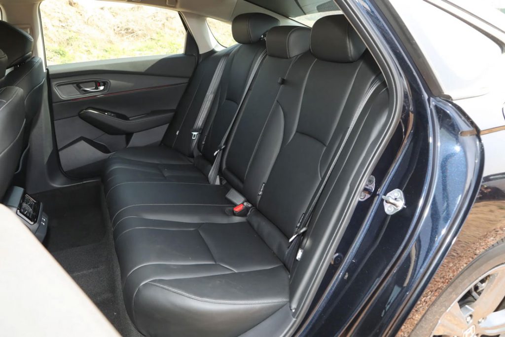 雅阁e:PHEV:混动技术的终极进化,定义B级轿车新标杆 雅阁e:PHEV:混动技术的终极进化,定义B级轿车新标杆