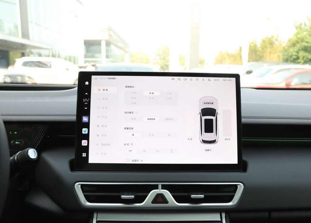 魏牌摩卡DHT-PHEV 电力全开,里程无忧,传统巨头的技术逆袭,重新定义混动SUV 魏牌摩卡DHT-PHEV 电力全开,里程无忧,传统巨头的技术逆袭,重新定义混动SUV