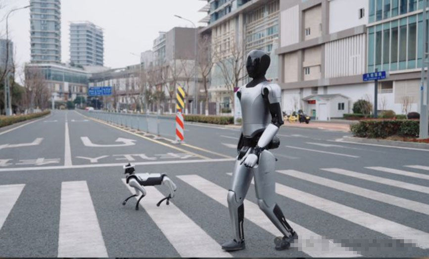 Produce 400 humanoid robots and magic atoms within the year Produce 400 humanoid robots and magic atoms within the year
