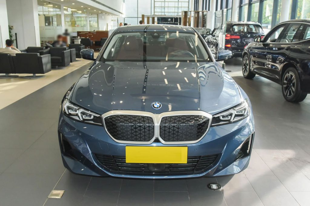 BMW i3: Can the 'German luxury' of the electric age still define the benchmark? BMW i3: Can the 'German luxury' of the electric age still define the benchmark?