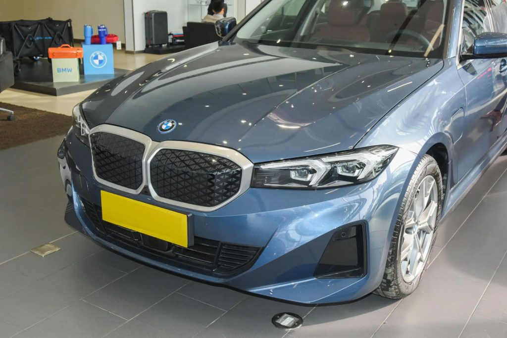 BMW i3: Can the 'German luxury' of the electric age still define the benchmark? BMW i3: Can the 'German luxury' of the electric age still define the benchmark?