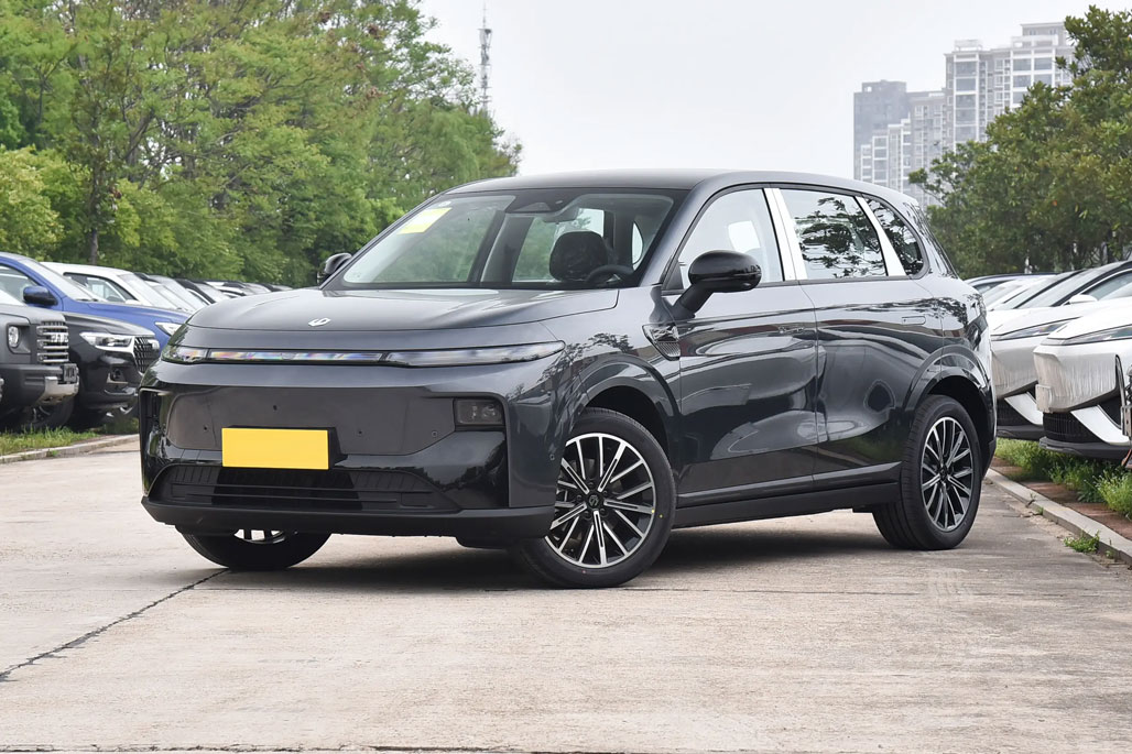 Zero Run B10 Review: Is the "technological equality" of pure electric SUVs a subversion or an internalization?