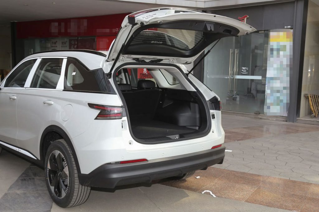 Haval Xiaolong MAX Review: The Electric All-Wheel-Drive Disruptor Redefining Value Haval Xiaolong MAX Review: The Electric All-Wheel-Drive Disruptor Redefining Value