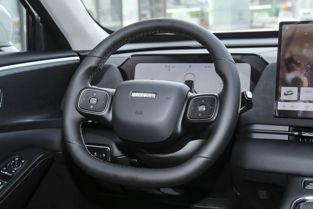 Haval Xiaolong MAX Review: The Electric All-Wheel-Drive Disruptor Redefining Value Haval Xiaolong MAX Review: The Electric All-Wheel-Drive Disruptor Redefining Value