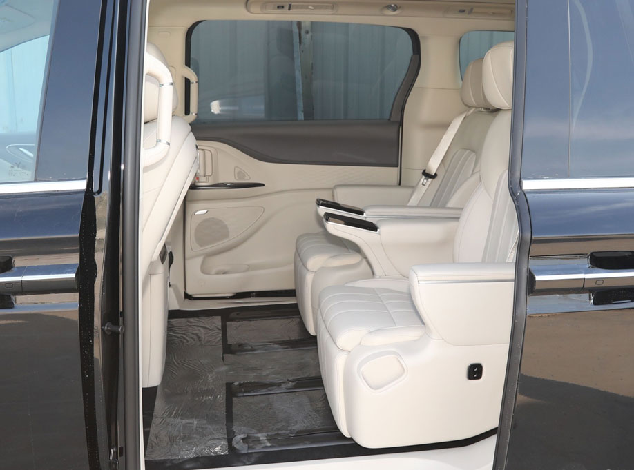 VOYAH Dreamer MPV Review: Redefining Electric Luxury for Modern Families VOYAH Dreamer MPV Review: Redefining Electric Luxury for Modern Families