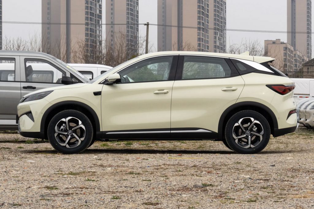 yuan-plus-a-versatile-small-steel-cannon-in-new-energy-vehicles-1 yuan-plus-a-versatile-small-steel-cannon-in-new-energy-vehicles-1