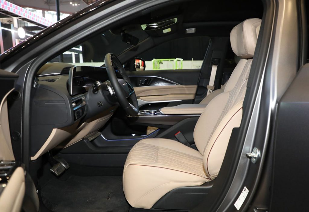 Cadillac LYRIQ – The Digital Renaissance of American Luxury Cadillac LYRIQ – The Digital Renaissance of American Luxury