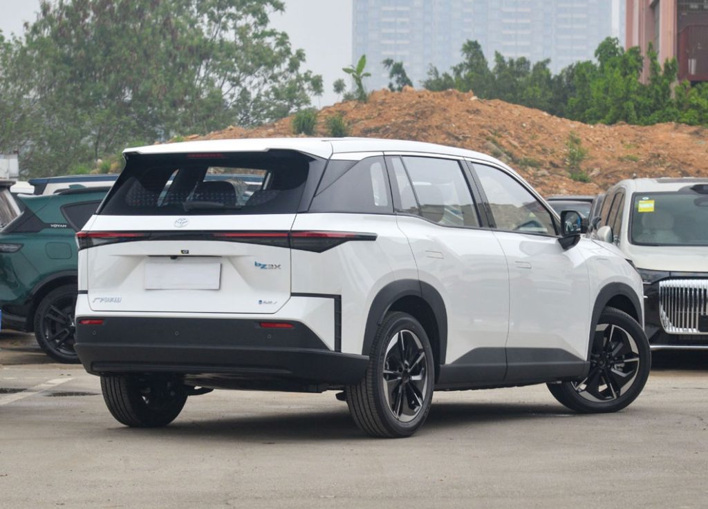 Aion LX Plus - Redefining Intelligent Luxury in EV SUVs Aion LX Plus - Redefining Intelligent Luxury in EV SUVs