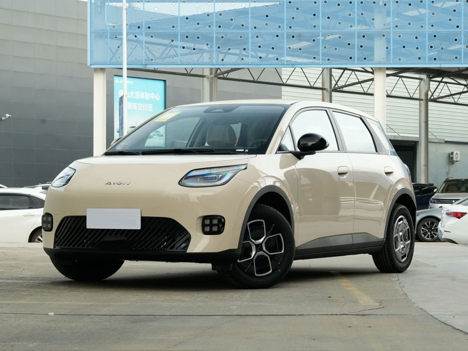 aion-ut-review-redefining-compact-electric-mobility