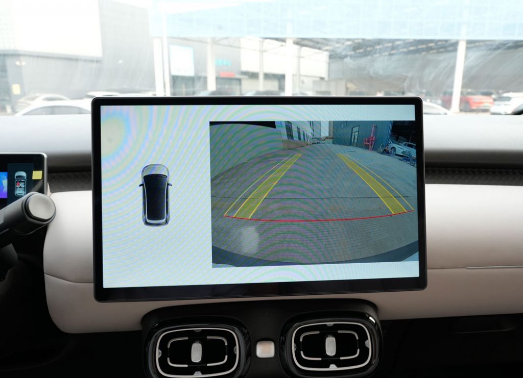 AION UT Review: Redefining Compact Electric Mobility AION UT Review: Redefining Compact Electric Mobility
