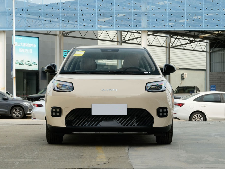 AION UT Review: Redefining Compact Electric Mobility AION UT Review: Redefining Compact Electric Mobility