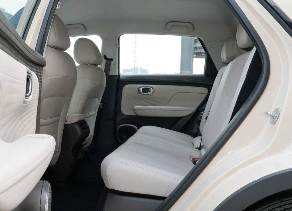 AION UT Review: Redefining Compact Electric Mobility AION UT Review: Redefining Compact Electric Mobility