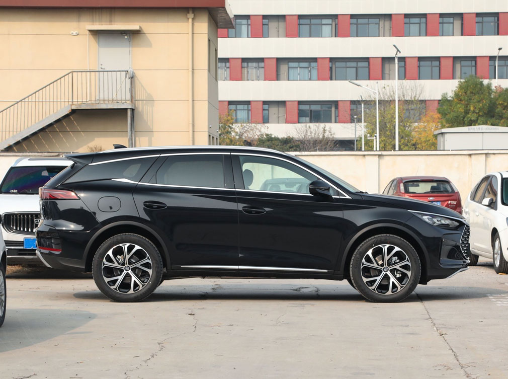 BYD Tang EV - Redefining the Three-Row Luxury SUV BYD Tang EV - Redefining the Three-Row Luxury SUV