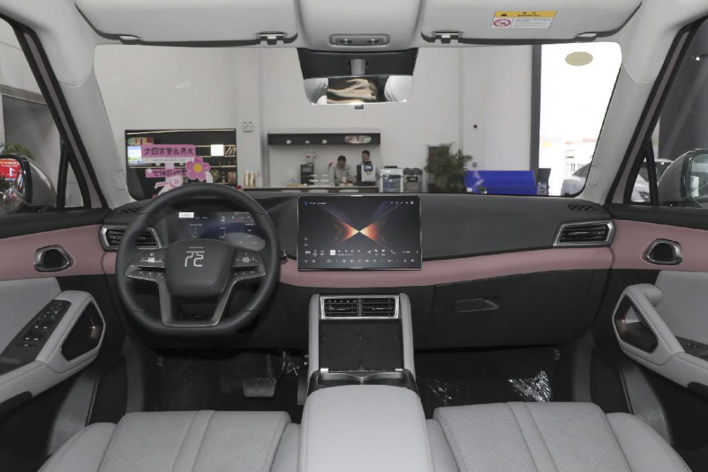 BYD Yuan UP reviews the "pentagonal warrior" of pure electric SUVs BYD Yuan UP reviews the "pentagonal warrior" of pure electric SUVs