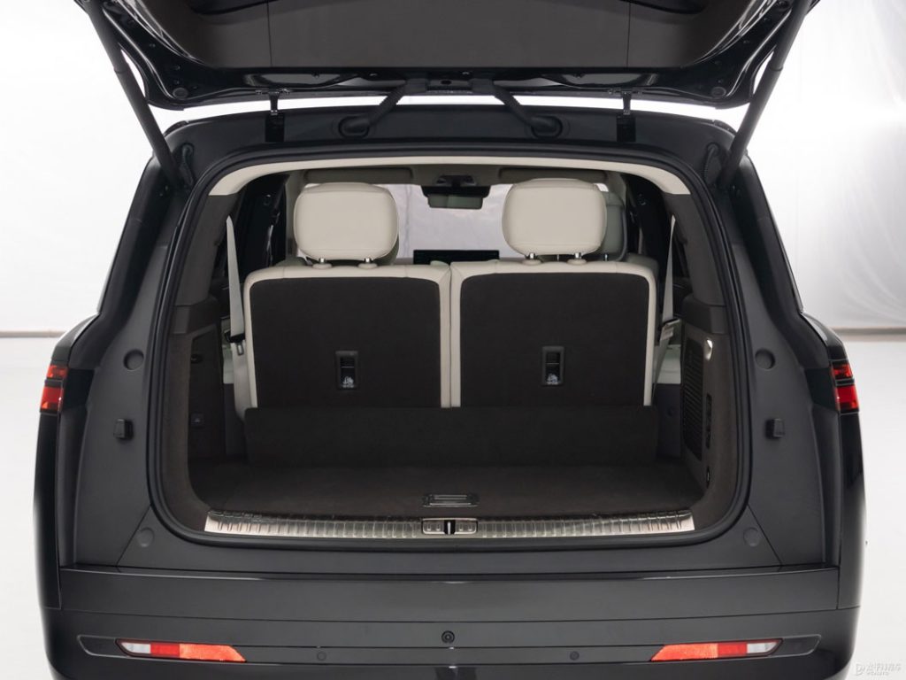 DENZA N9 - The New Benchmark in Luxury EV Sedans DENZA N9 - The New Benchmark in Luxury EV Sedans