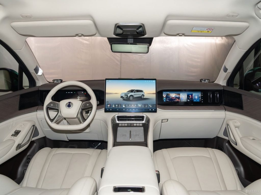 DENZA N9 - The New Benchmark in Luxury EV Sedans DENZA N9 - The New Benchmark in Luxury EV Sedans