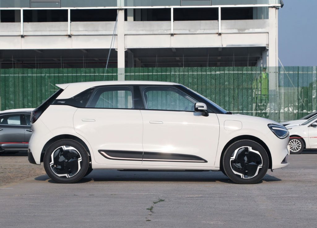 Dongfeng Nano 01 - The Smart Urban Mobility Solution Dongfeng Nano 01 - The Smart Urban Mobility Solution