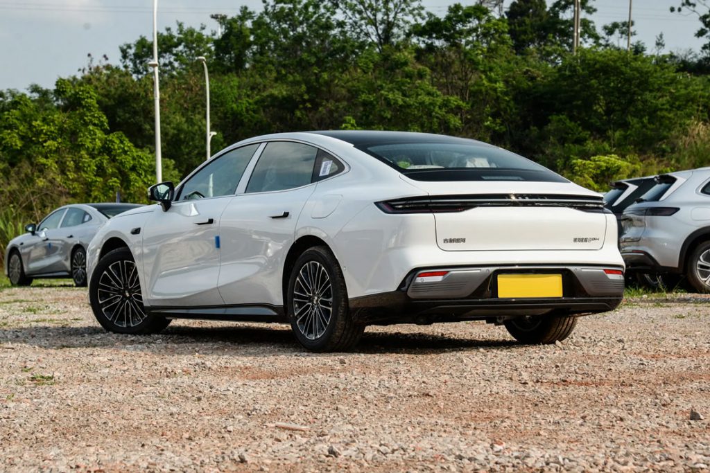 Galaxy Stellar 8 – Rewriting the Code of Electric Grand Touring Galaxy Stellar 8 – Rewriting the Code of Electric Grand Touring