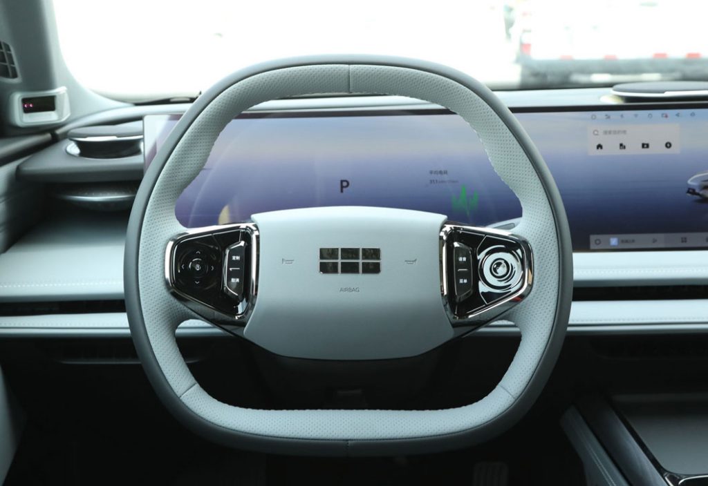 Geely Galaxy E8 – The OLED Spaceship Redefining EV Luxury Geely Galaxy E8 – The OLED Spaceship Redefining EV Luxury