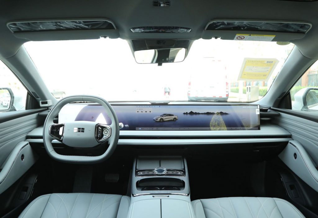 Geely Galaxy E8 – The OLED Spaceship Redefining EV Luxury Geely Galaxy E8 – The OLED Spaceship Redefining EV Luxury