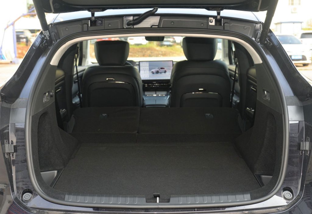 Hyper HT — Space-Grade Tech Democratizes Premium Electric SUVs Hyper HT — Space-Grade Tech Democratizes Premium Electric SUVs