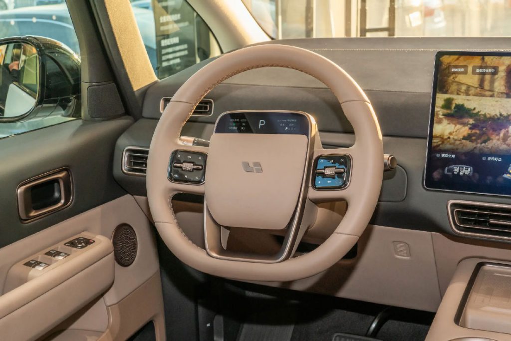 Li Auto MEGA – Redefining Luxury Mobility Li Auto MEGA – Redefining Luxury Mobility