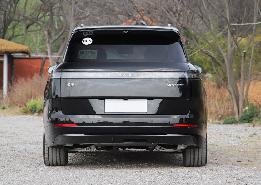 Lynk & Co 900 Review: Redefining Premium Electric Mobility with Nordic Flair Lynk & Co 900 Review: Redefining Premium Electric Mobility with Nordic Flair