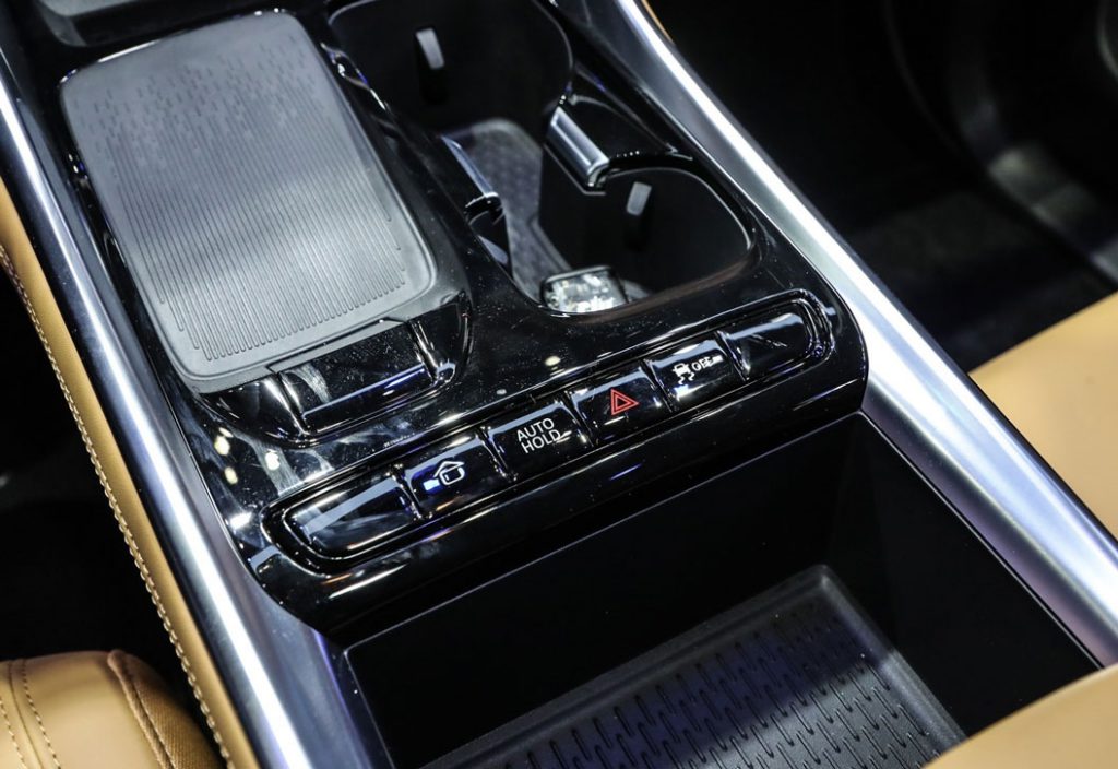 Maxus G50 PHEV - The Smarter Family Carrier Maxus G50 PHEV - The Smarter Family Carrier