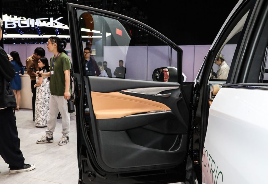 Maxus G50 PHEV - The Smarter Family Carrier Maxus G50 PHEV - The Smarter Family Carrier