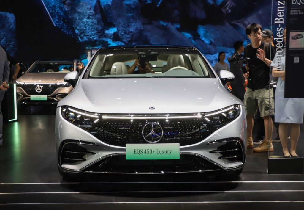 Mercedes-Benz EQS — Rewriting the Rules of Electric Opulence Mercedes-Benz EQS — Rewriting the Rules of Electric Opulence