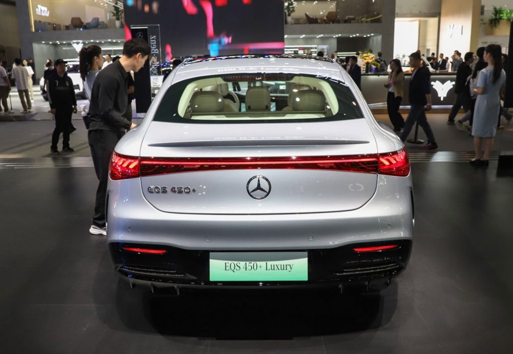 Mercedes-Benz EQS — Rewriting the Rules of Electric Opulence Mercedes-Benz EQS — Rewriting the Rules of Electric Opulence