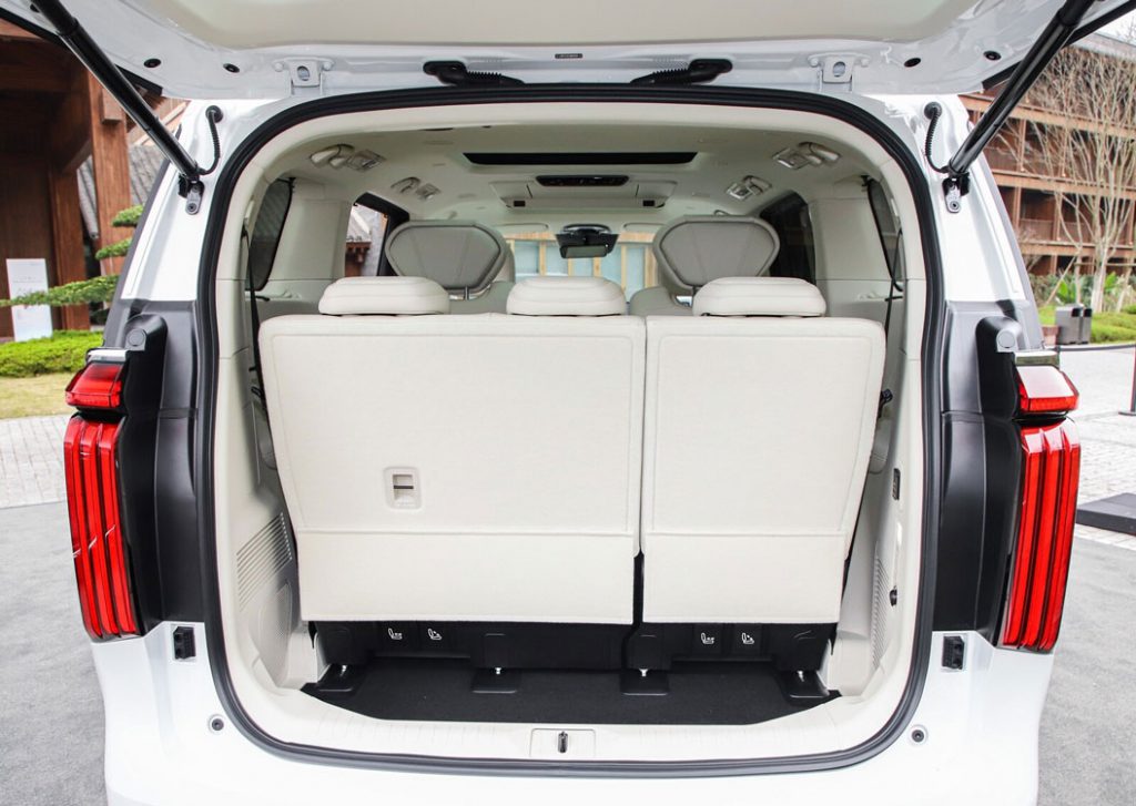 Weipa Gaoshan 7 Review: Redefining Luxury PHEV MPV Standards Weipa Gaoshan 7 Review: Redefining Luxury PHEV MPV Standards