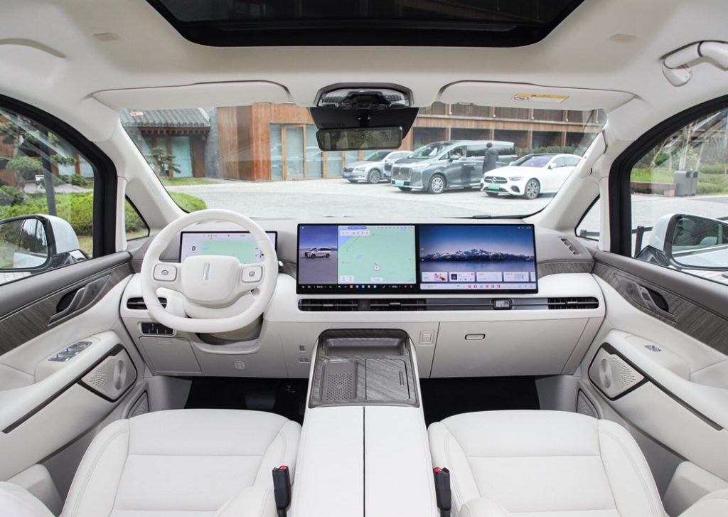 Weipa Gaoshan 7 Review: Redefining Luxury PHEV MPV Standards Weipa Gaoshan 7 Review: Redefining Luxury PHEV MPV Standards