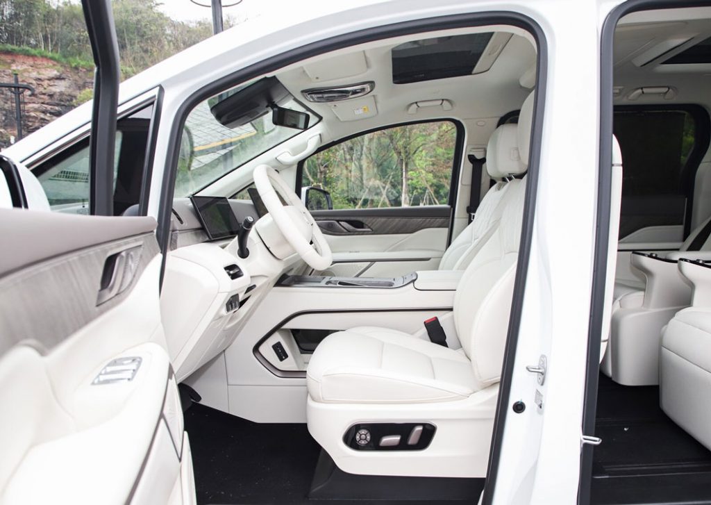 Weipa Gaoshan 7 Review: Redefining Luxury PHEV MPV Standards Weipa Gaoshan 7 Review: Redefining Luxury PHEV MPV Standards