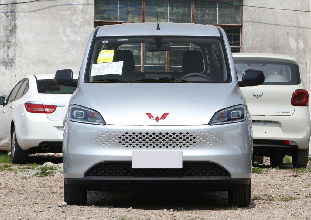 Wuling Hongguang EV - Reinventing Utility Mobility for Global Markets Wuling Hongguang EV - Reinventing Utility Mobility for Global Markets