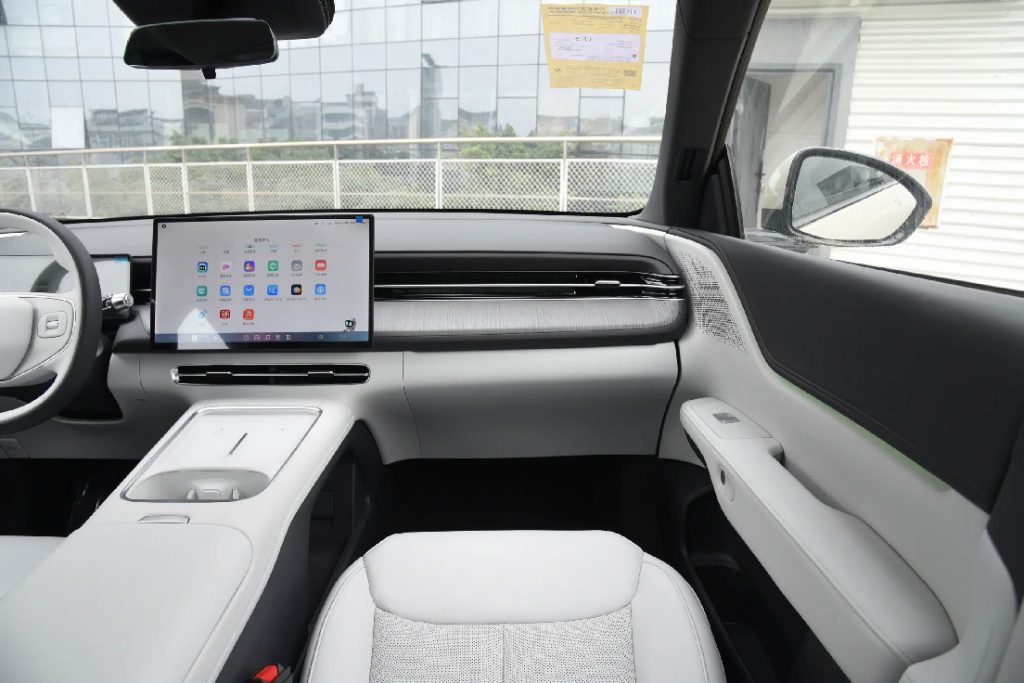XPeng G6 – Democratizing Autonomous Driving XPeng G6 – Democratizing Autonomous Driving