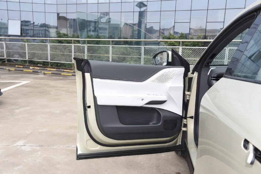 XPeng G6 – Democratizing Autonomous Driving XPeng G6 – Democratizing Autonomous Driving