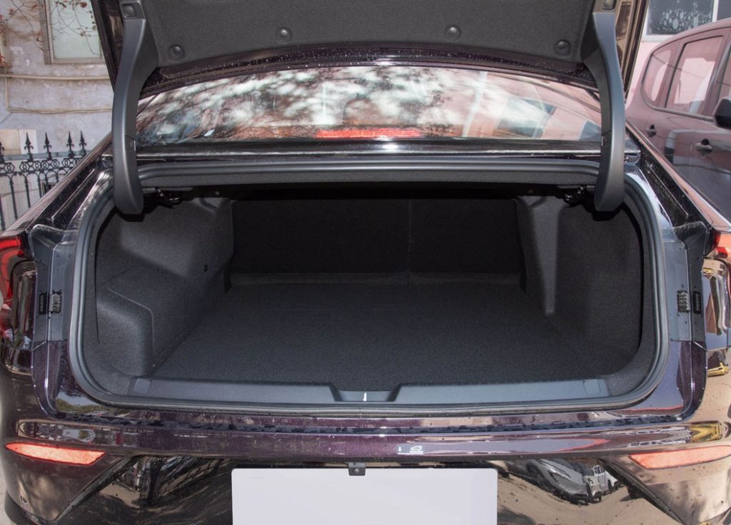 610km Real Range + Zero Fire Battery: How Wuling Starlight 2025 Redefines Value in the EV Arena 610km Real Range + Zero Fire Battery: How Wuling Starlight 2025 Redefines Value in the EV Arena