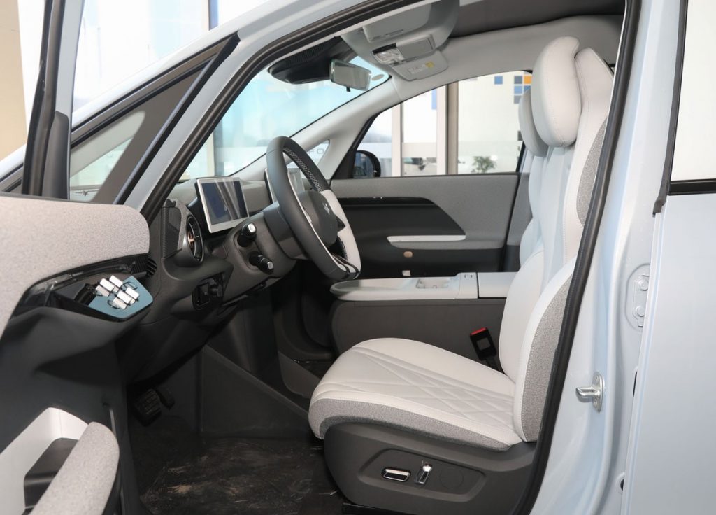 ARCFOX Kaola S: The Budget-Friendly Family SUV Revolution ARCFOX Kaola S: The Budget-Friendly Family SUV Revolution