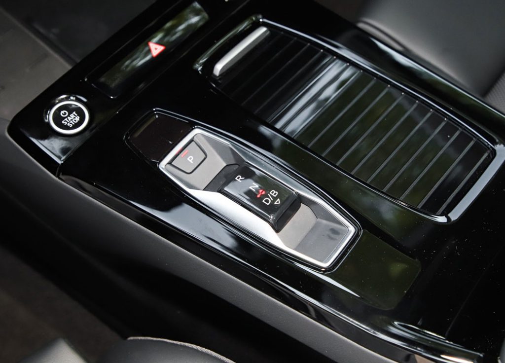 Audi Q6L e-tron - Where Teutonic Precision Meets Digital Ambition Audi Q6L e-tron - Where Teutonic Precision Meets Digital Ambition