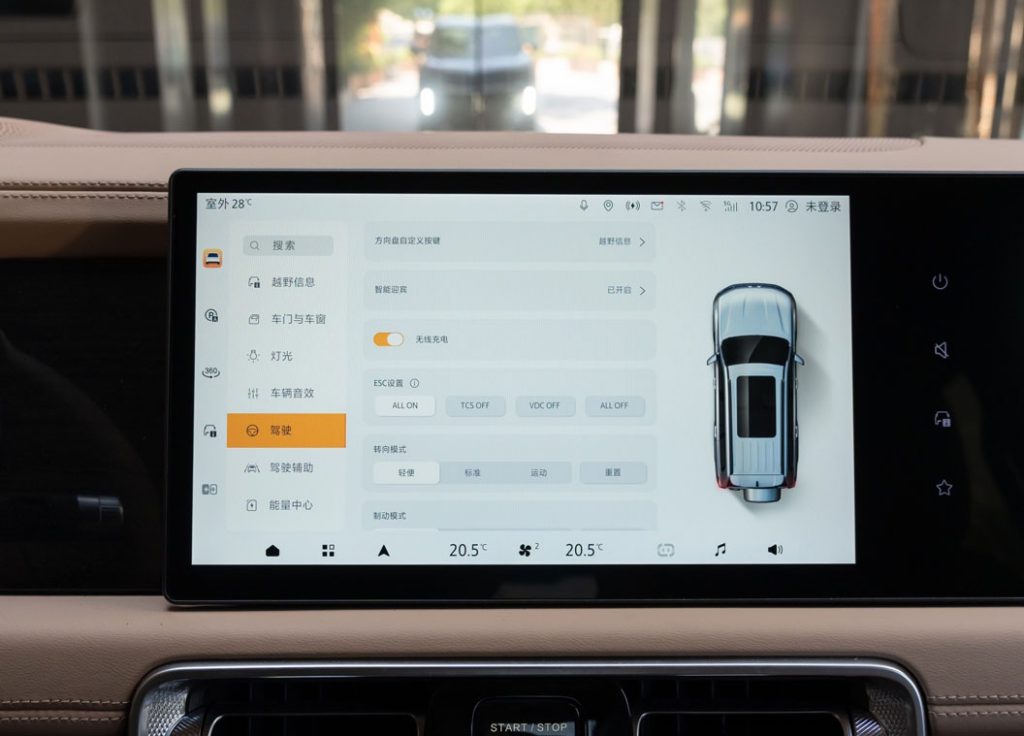Beijing BJ60 Thunder – Where Off-Road Heritage Meets Electric Innovation Beijing BJ60 Thunder – Where Off-Road Heritage Meets Electric Innovation