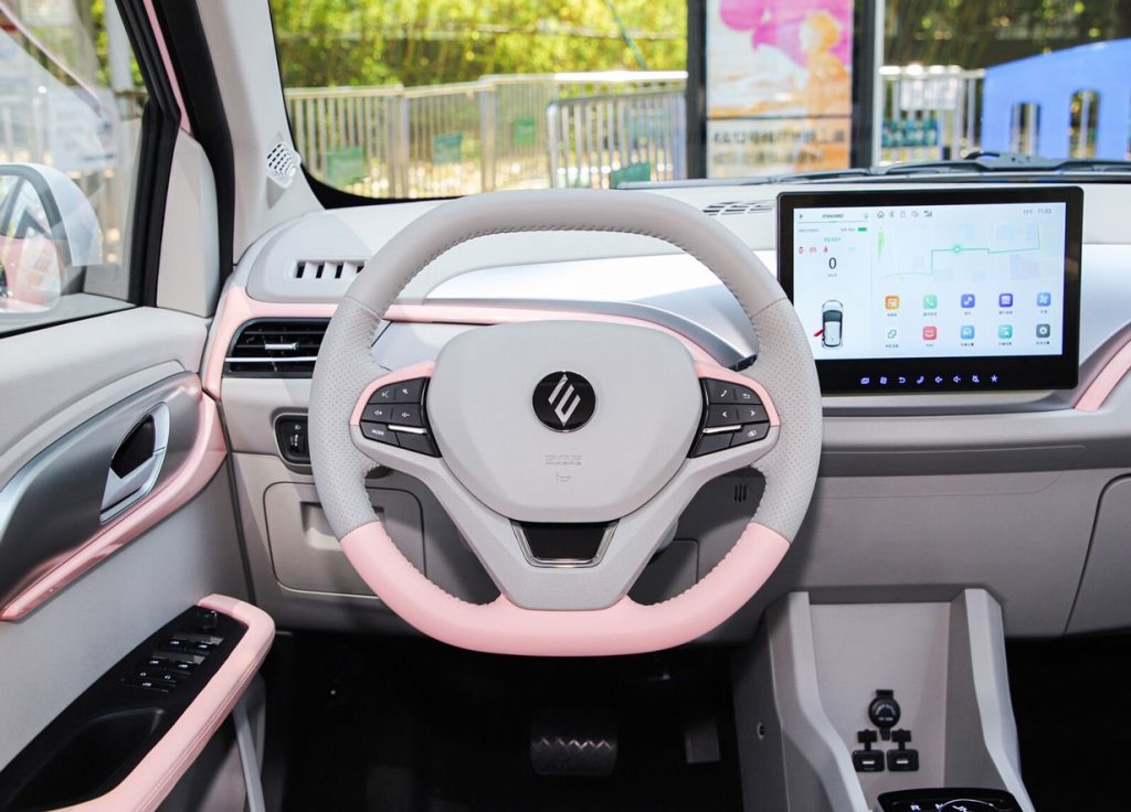 Beyond the Commute: How Jiangling Yi Zhi EV3 Redefines Budget Electric Mobility