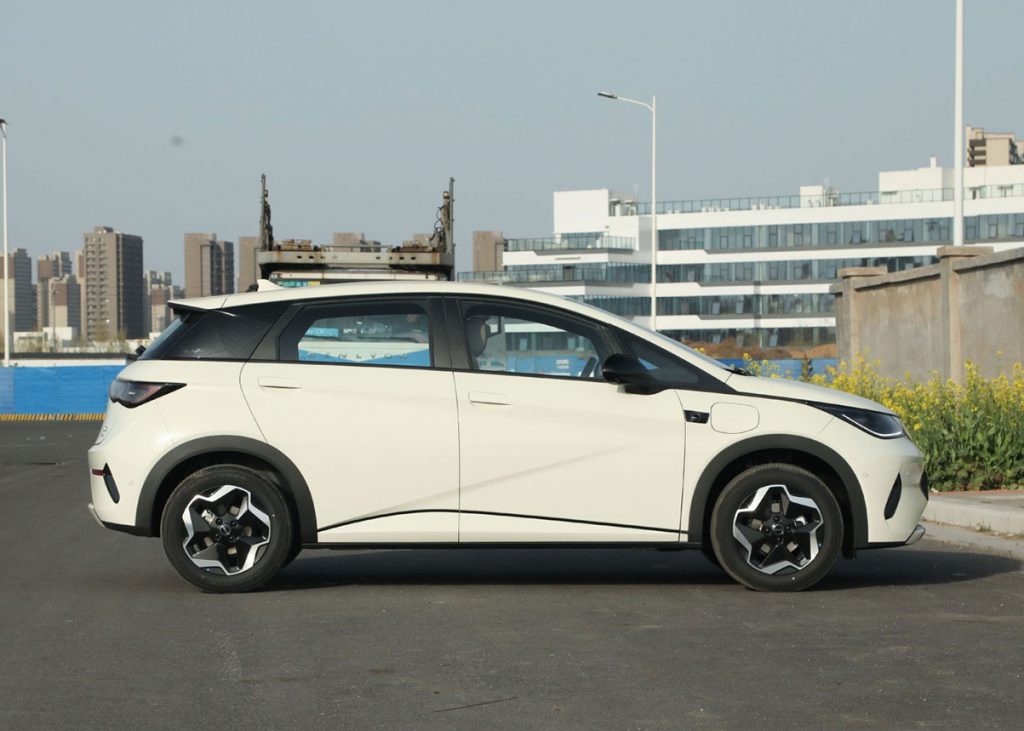 BYD Dolphin – The Electric Pioneer Redefining Urban Mobility BYD Dolphin – The Electric Pioneer Redefining Urban Mobility