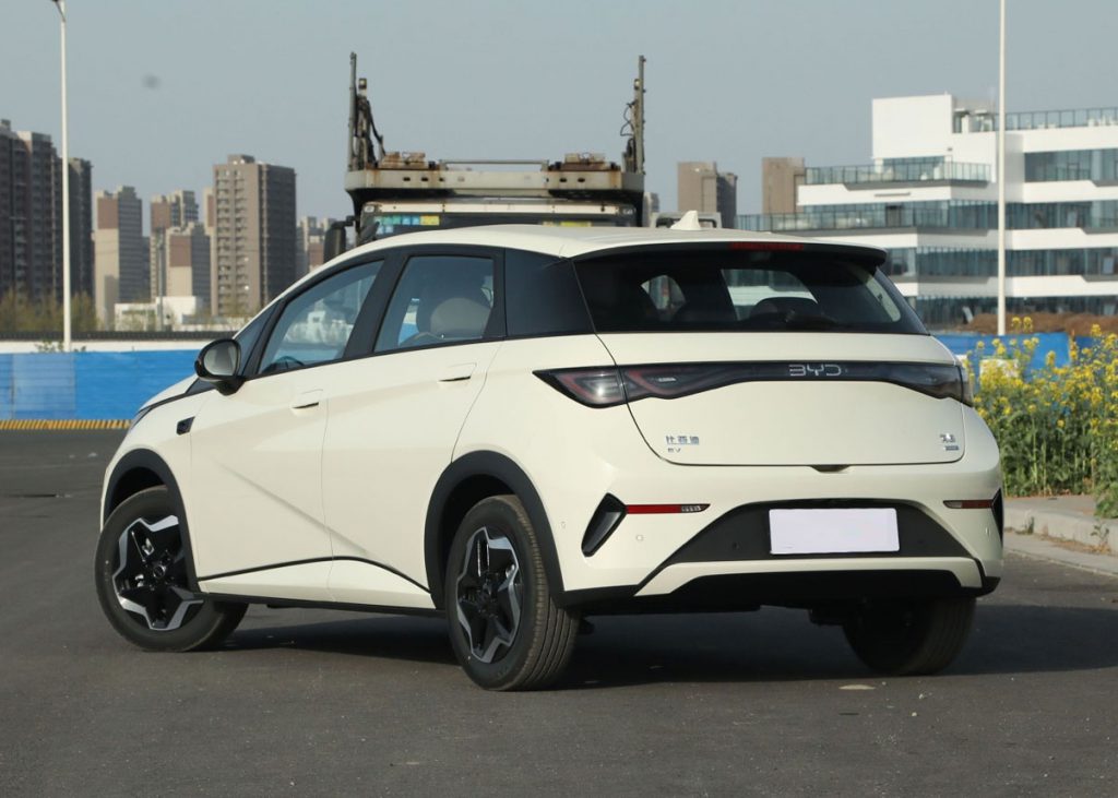 BYD Dolphin – The Electric Pioneer Redefining Urban Mobility BYD Dolphin – The Electric Pioneer Redefining Urban Mobility